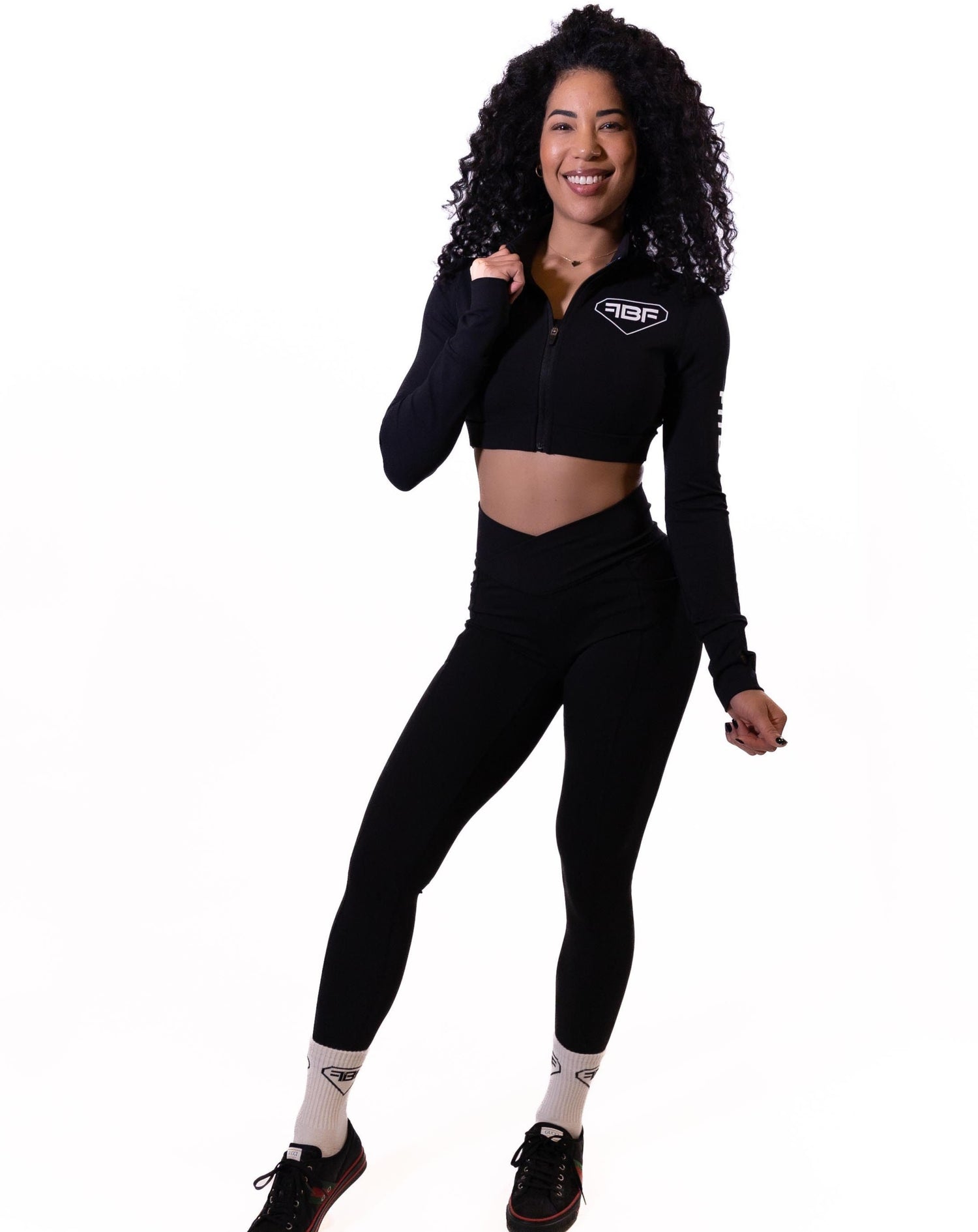 Crossover Leggings - Black – FitBody Fusion